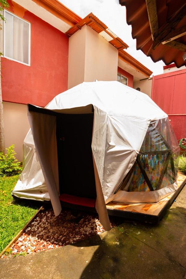 Hotel BORUKA BnB Alajuela Exterior foto